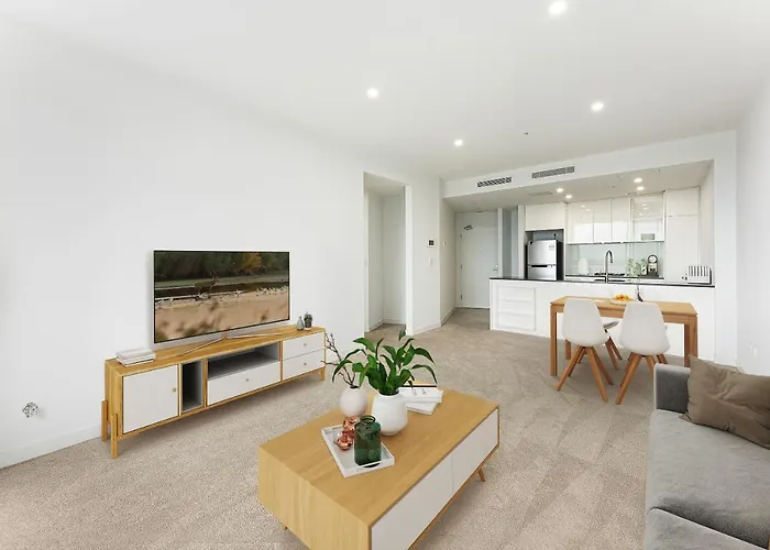 Bright, Modern & Convenient